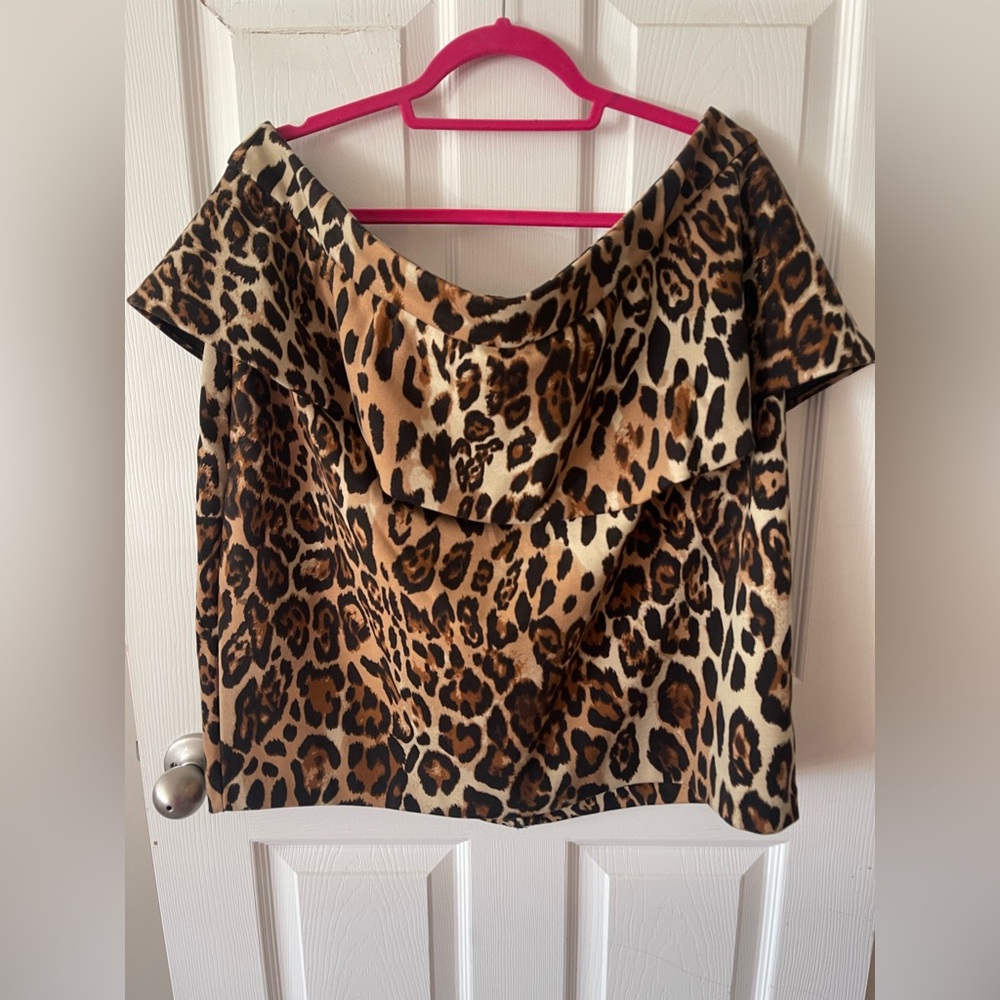 G by Giuliana Leopard Print Peplum Skirt